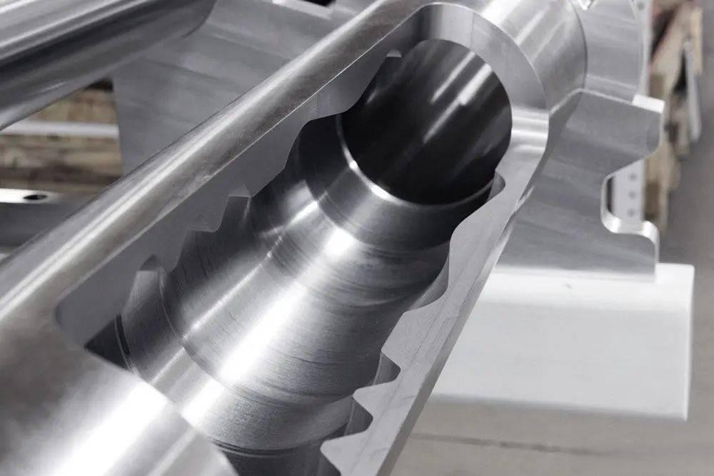 Deep Hole Drilling sa Hydraulic Manifold Machining